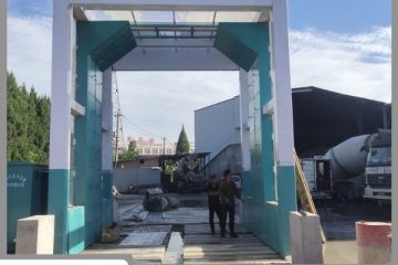 攪拌站龍門洗車機生產商-一臺也是批發價[隆茂鑫晟]